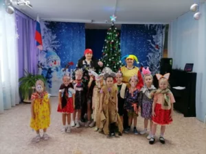 Рождественские колядки в Школе-сад № 42, поселок Малышева